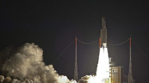 Европейският товарен кораб ATV5 бе изстрелян да скачване с МКС