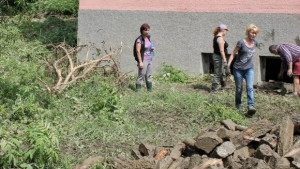 Кметът Таня Христова и екипът й в помощ на хората