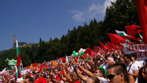 Михаил Миков и Сергей Станишев надъхват социалистите на Бузлуджа