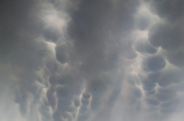 Плажът се отлага – облаци и превалявания над Черноморието