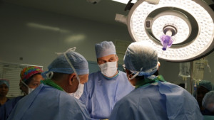 Унгарски учен разработва умен скалпел