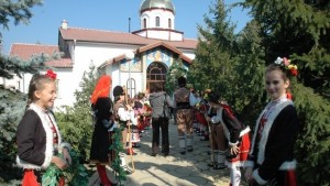 Божията милост срещу наводненията искат с молебен в Димитровград