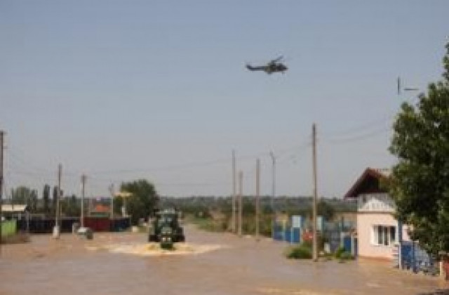 Вертолетите Кугър спасиха 14 човека в Мизия