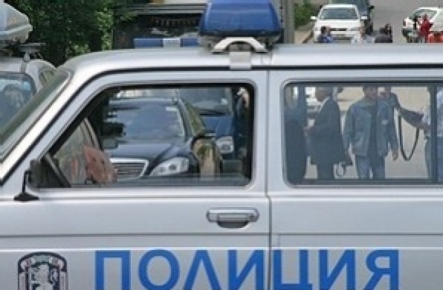 Задържаха двама за притежание на хероин