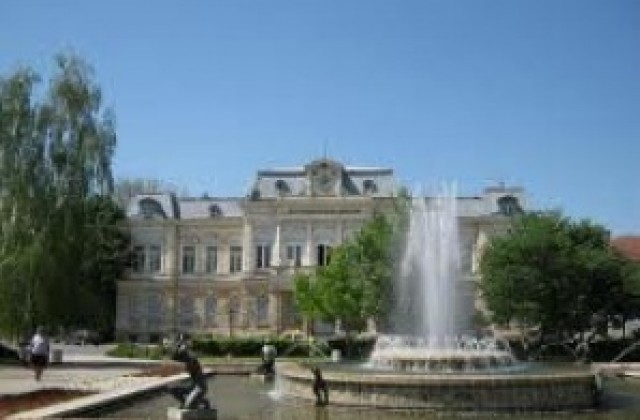 Лято в музея