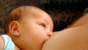 Кърменето влияе върху здравето на детето