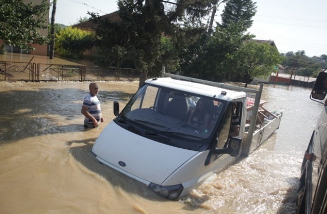 НЗОК ще съдейства напълно на пострадалите след наводнението е Мизия