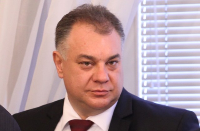 Д-р Мирослав Ненков