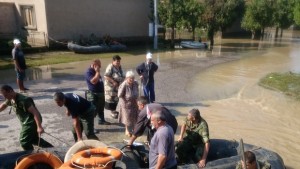 Военно формирование 42800 създава пункт за топла храна в Мизия