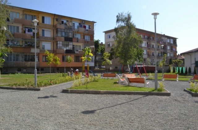 Откриват нов парк в Казанлък с детско парти