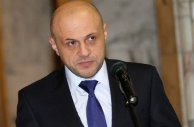 Томислав Дончев: Институциите си измиват ръцете и вината се прехвърля върху местната власт