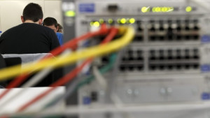 Хакери от Русия са откраднали 12 млрд пароли