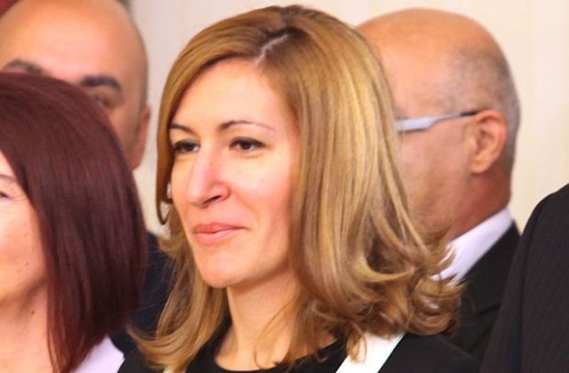 Министър Ангелкова: ОП Транспорт ще е основен приоритет в работата ми