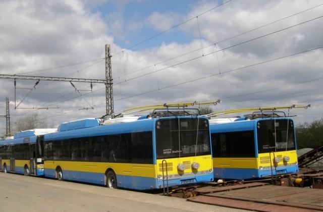 Нови 30 тролейбуса пристигат в Плевен до октомври 2015 г.
