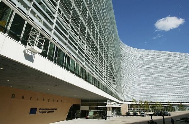 Брюксел: Руските ограничения на вноса на храни от ЕС са политически мотивирана мярка