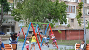 Откриха нов парк в Казанлък