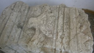 Древен жертвеник с глави на бикове ще бъде показан в