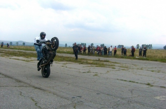 Рокерско шествие из Кюстендил