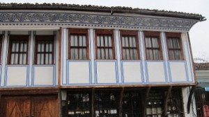 Детски школи възраждат занаяти в Старинно Карлово