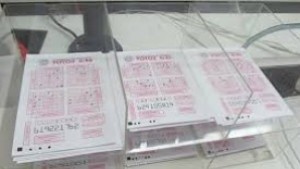 Задържаха двама варненци опитали да вземат джакпот от 5 млн