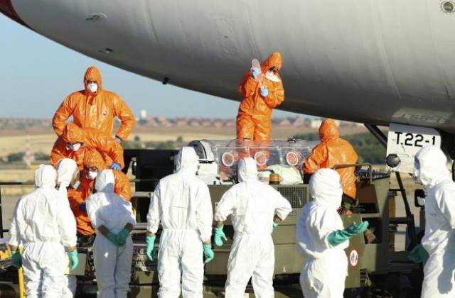 Епидемията от Ебола започва да нанася и икономически щети