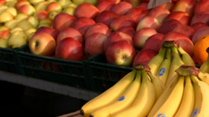 Падат цените на плодовете и зеленчуците