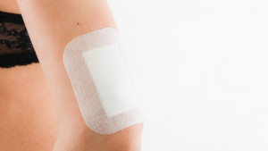 Нанолепенка имплант лекува трайно болката