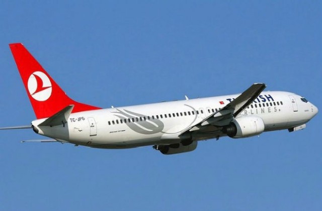 Стотици пътници на турските авиолинии останаха без багаж
