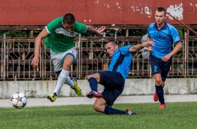 Янтра Габрово приключи подготовката с 5:1 над Лайтс