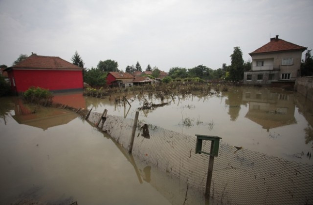 Наводненията в Мизия крият опасност от зараза с хепатит и чревни инфекции