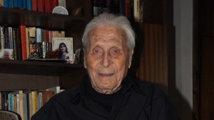 105 г празнува Атанас Стоянов