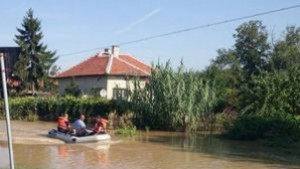 Община Плевен набира доброволци в помощ на пострадалите в Мизия