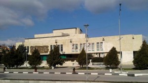 Освещават десетки нови икони в храма в Славяново