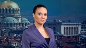 20 кадъра от живота на Новините Яна Николова