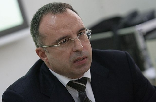 Финансовото министерство започва проверки във ведомства