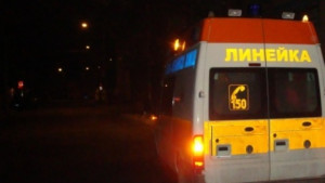 След газ до дупка по улиците на нощно Габрово младеж