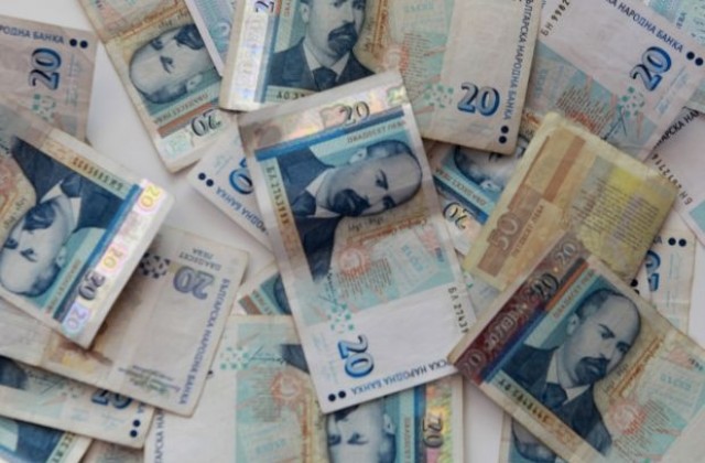 Свили сме разходите през пролетта, сочи статистиката