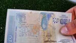 Задържаха 30годишен варненец опитал да подкупи полицаи с 20 лв