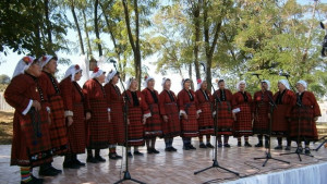По стъпките на Богородица край манастира в с Добрич