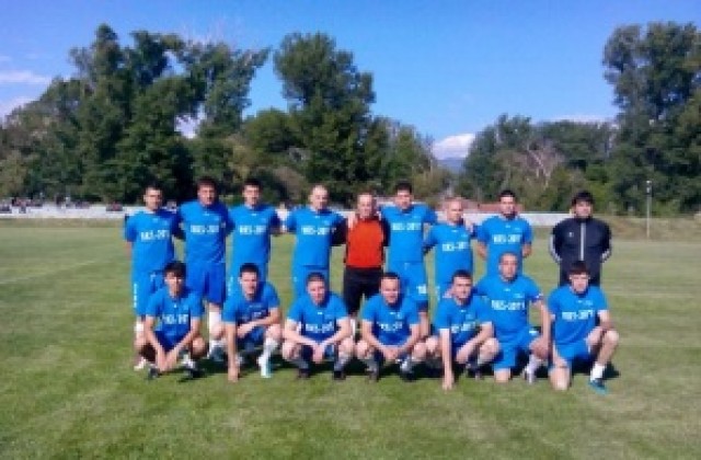 Нови футболни отбори в групите Осогово и Рила