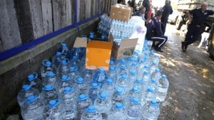 Отстраниха полицай от работа крадял от даренията за пострадалите в