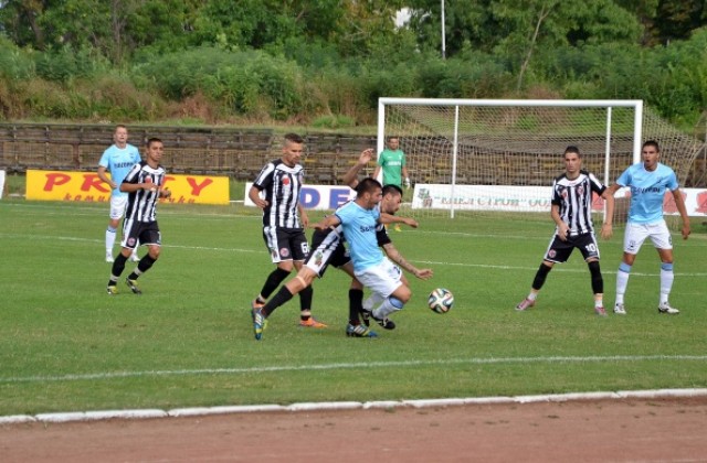 Късен гол реши срещата в Г. Оряховица, локомотивци с първа домакинска победа