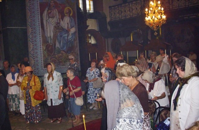 Молебен за здраве и избавление отслужиха в Добрич