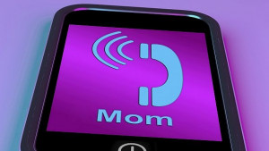 Апликация наказва деца ако не отговарят на обажданията на майките