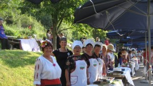 Наши кулинари на конкурс за баници в Сърбия