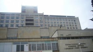 41годишен се бори за живота си след побой