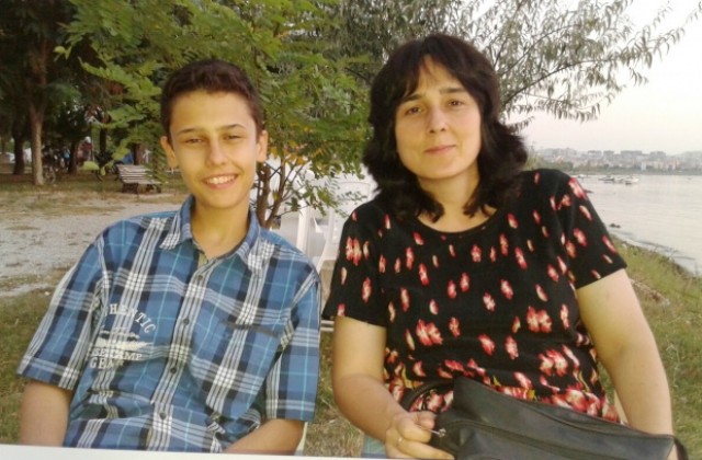 Светла Йорданова втора при жените в Чанаккале, Емил Стефанов покачи с над 50 т. рейтинга си