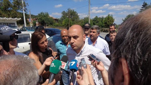 Обезщетяват собствениците на животни засегнати от син език по пазарна