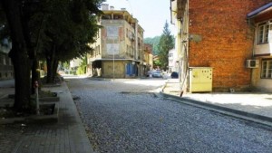 Въведена е временна организация на движение в района на Шести