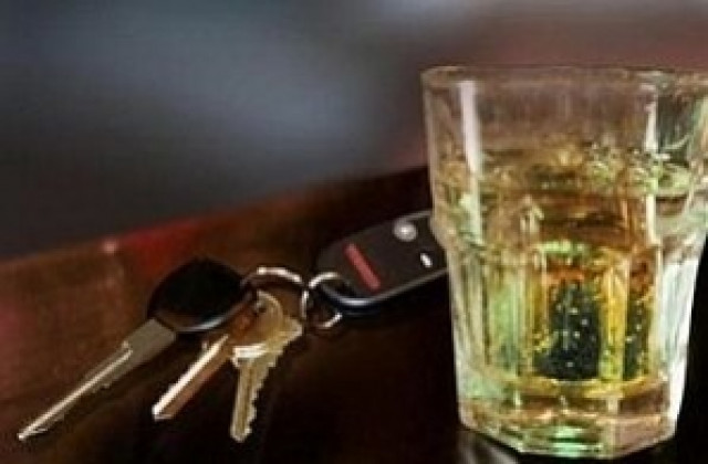 Мъж седна зад волана с близо 2,50 промила алкохол